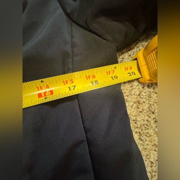 European long puffer coat with fox fur collar , M - Picture 13 of 16